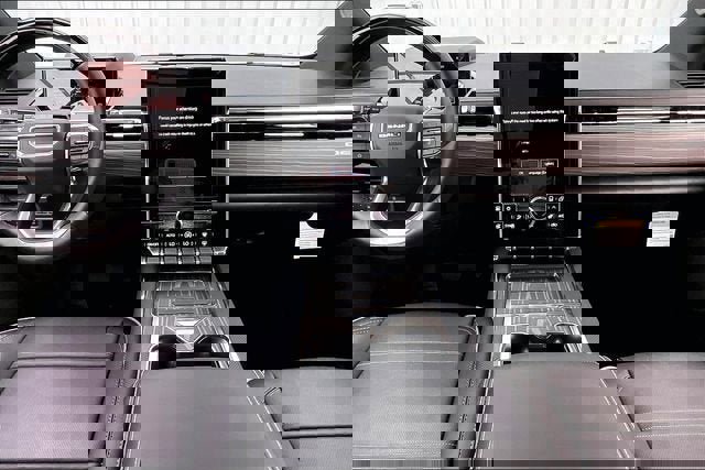 New 2025 GMC Sierra EV Denali image 6