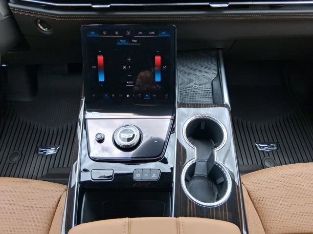 New 2026 Cadillac Escalade ESV Luxury w/ LPO, Floor Liner Package RWD image 16
