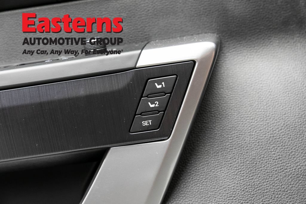 Used 2023 Toyota Tundra Platinum AWD/4WD image 23
