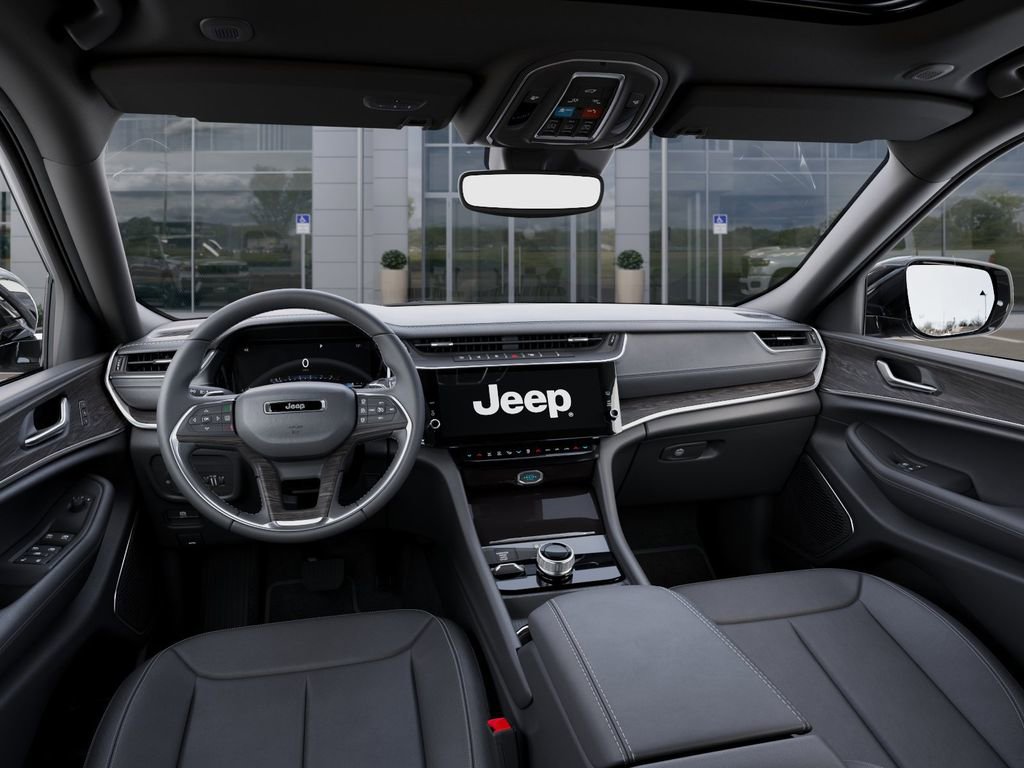 New 2026 Jeep Grand Cherokee Limited w/ Trailer Tow Package AWD/4WD image 14