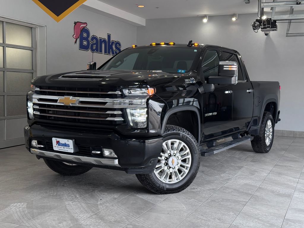 Used 2022 Chevrolet Silverado 3500 High Country w/ Z71 Off-Road Package image 2