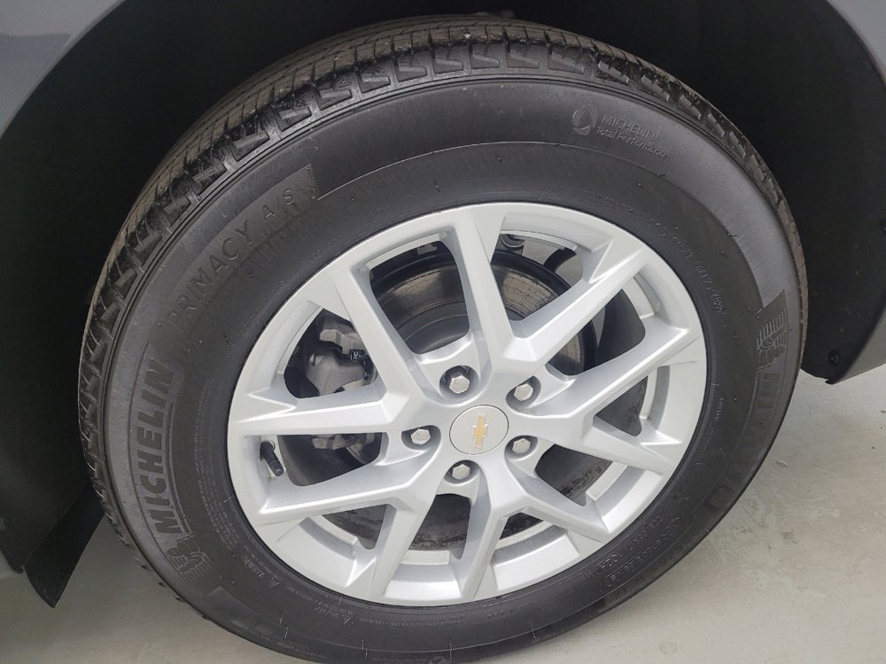 Used 2023 Chevrolet Equinox LT FWD image 31