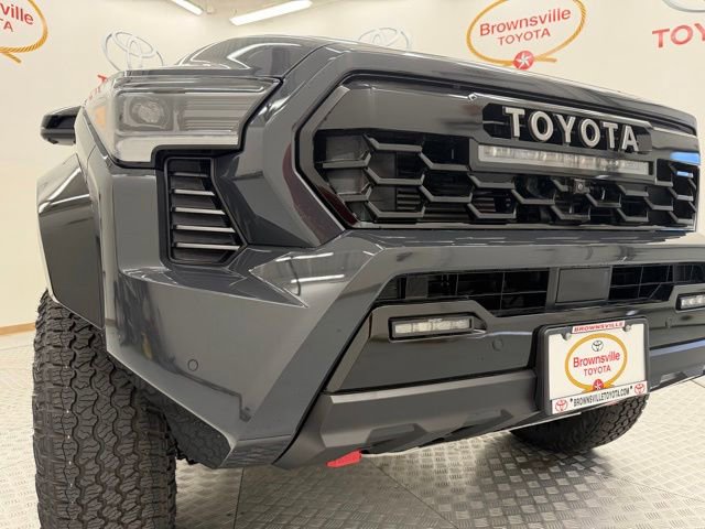 New 2026 Toyota Tacoma TRD Pro AWD/4WD image 9