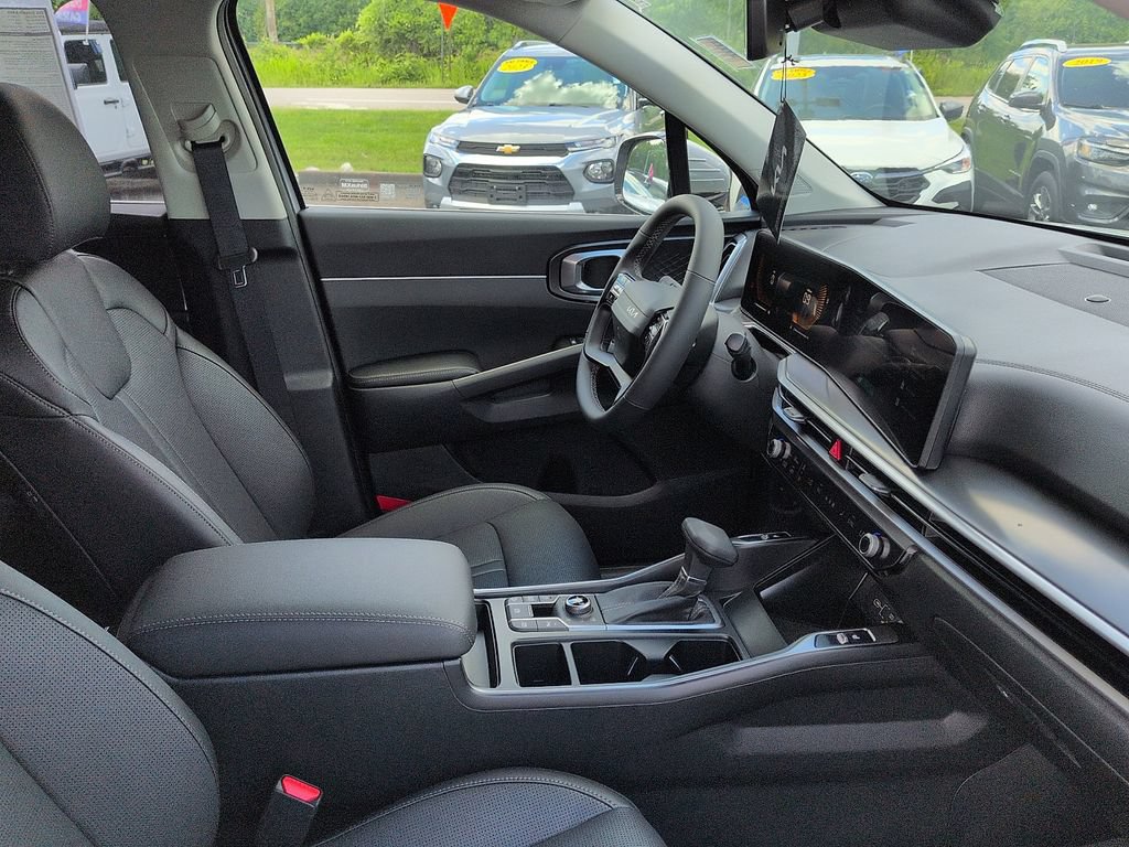 New 2026 Kia Sorento S FWD image 7