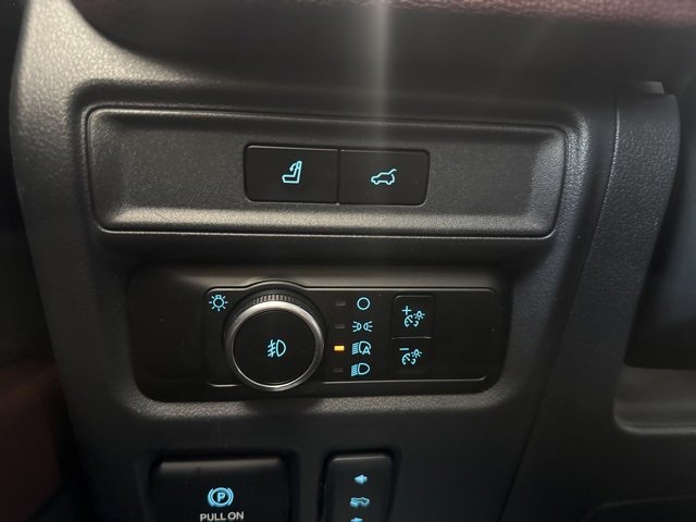 Used 2024 Ford Expedition Max Limited image 42