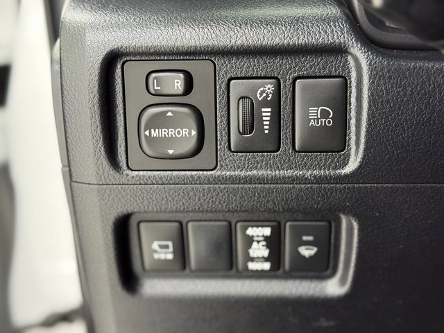 Used 2024 Toyota 4Runner SR5 Premium image 9