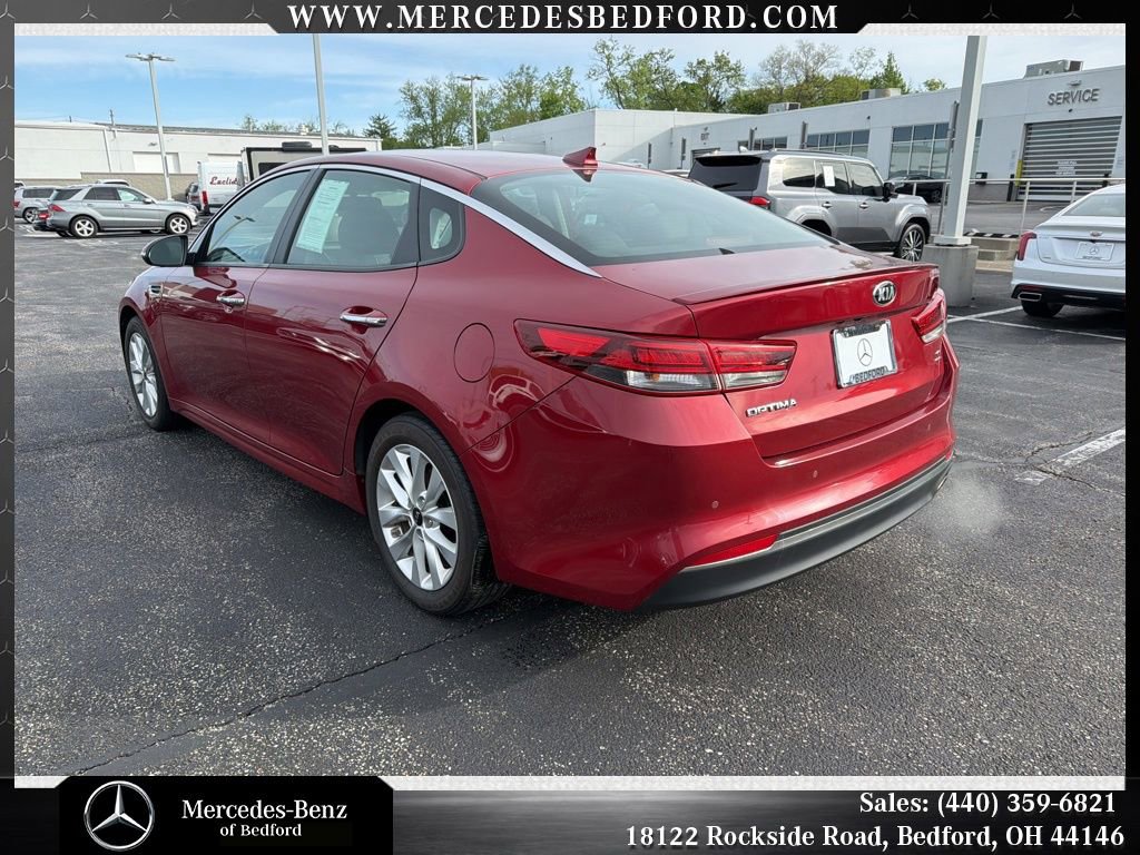 Used 2018 Kia Optima S FWD image 7