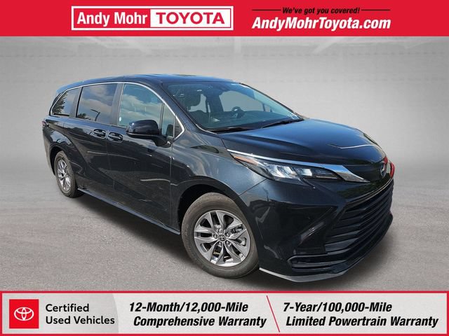 Certified 2025 Toyota Sienna LE