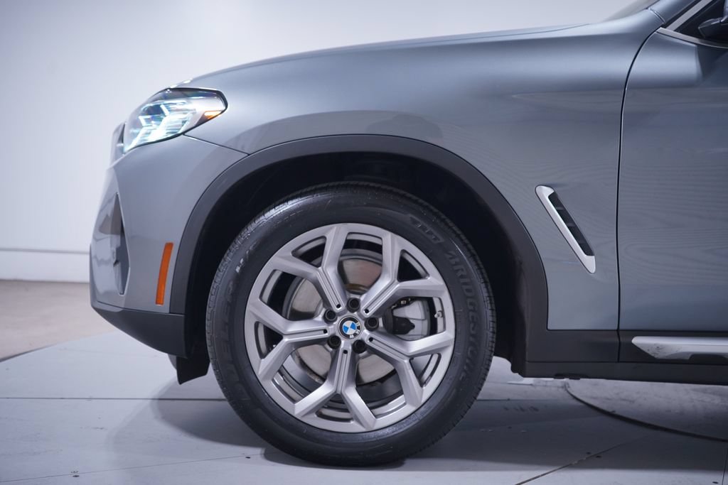 Used 2023 BMW X3 sDrive30i w/ Convenience Package RWD image 2