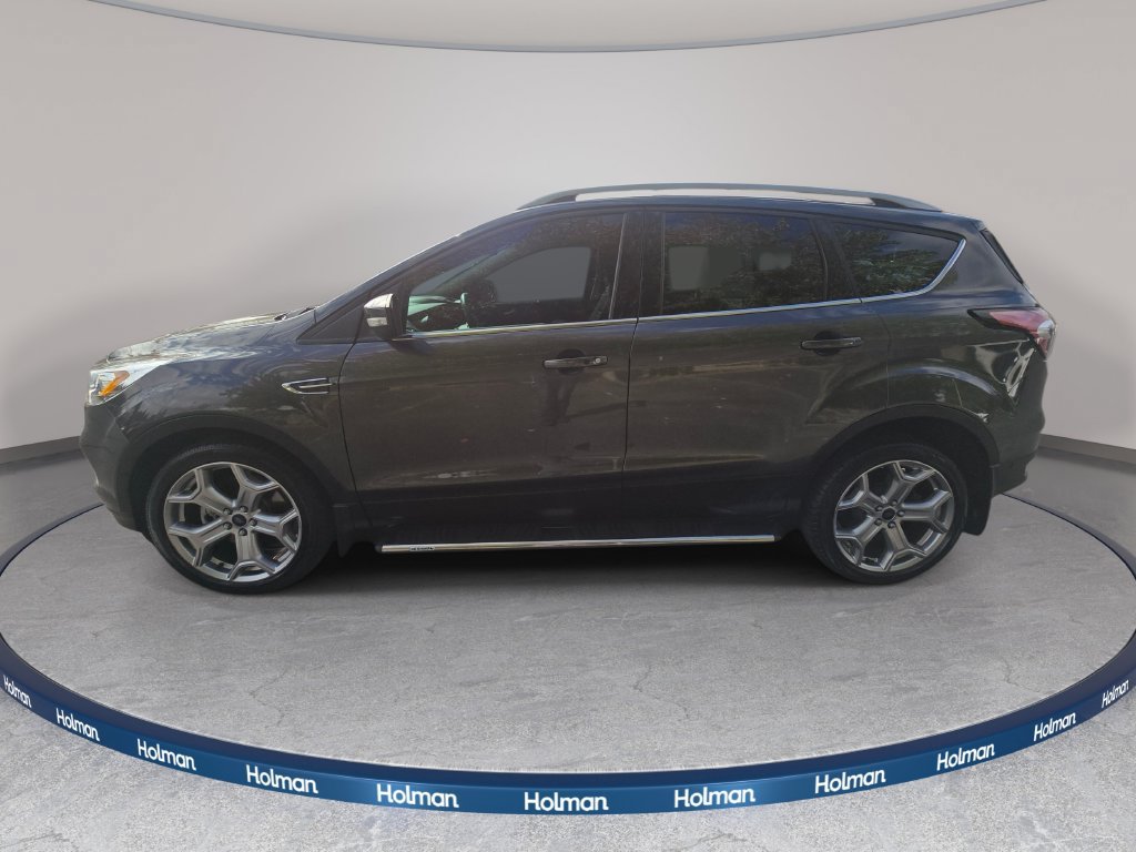Used 2017 Ford Escape Titanium w/ Equipment Group 301A AWD/4WD image 9