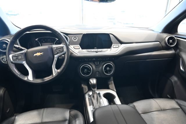 Used 2019 Chevrolet Blazer LT w/ Sun and Wheels Package image 13