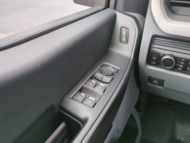 Used 2026 Ford F250 XL AWD/4WD image 23
