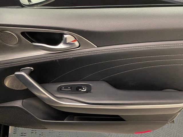 Used 2022 Kia Stinger GT2 image 22