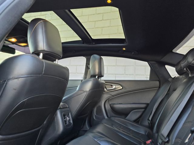 Used 2017 Chrysler 200 S w/ Navigation & Sound Group I image 31