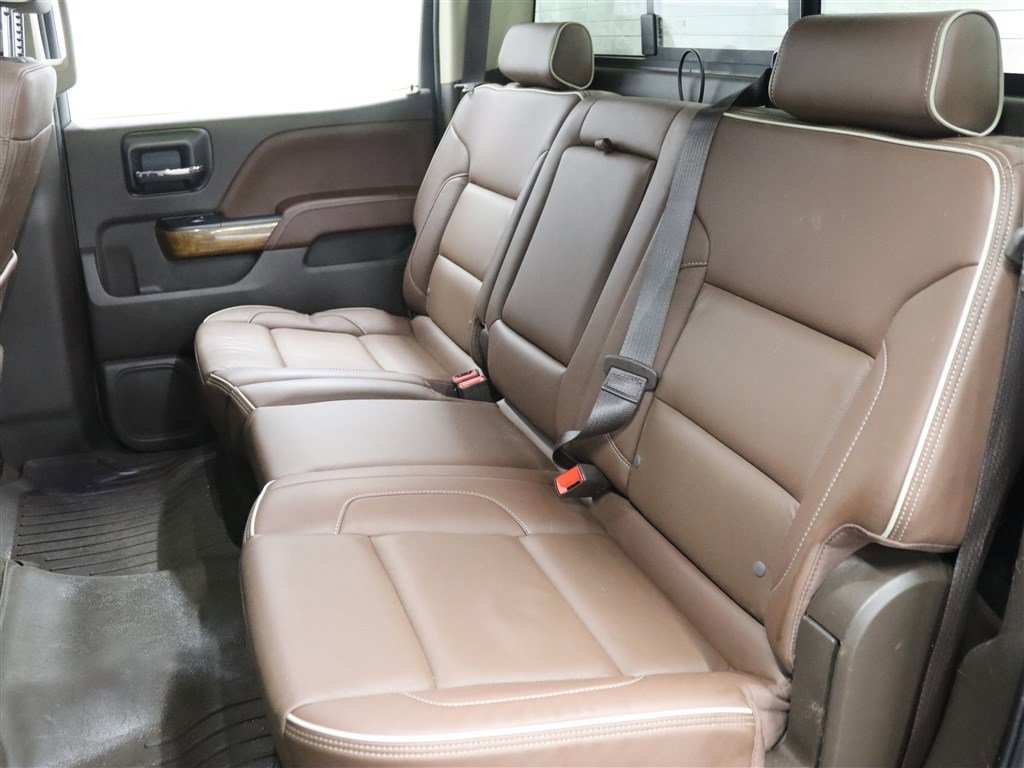 Used 2018 Chevrolet Silverado 1500 High Country image 12