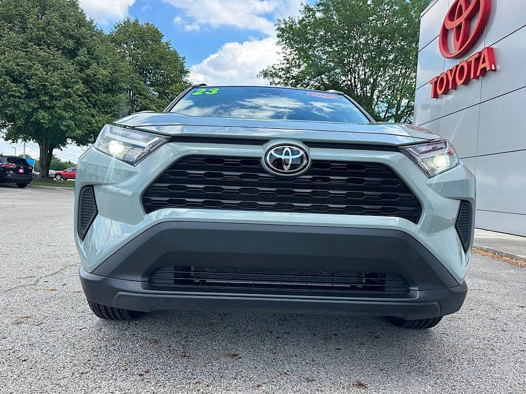 Certified 2023 Toyota RAV4 XLE w/ Convenience Package FWD image 8