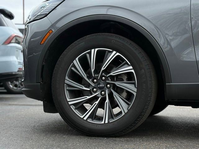 Used 2025 Lincoln Aviator AWD image 47