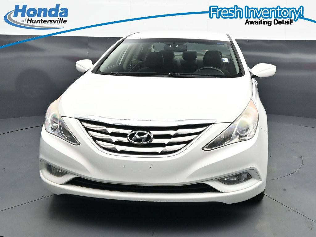 Used 2011 Hyundai Sonata SE FWD image 4