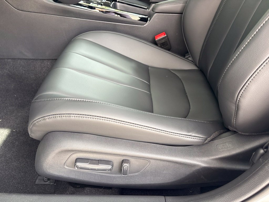 New 2026 Acura Integra FWD image 15