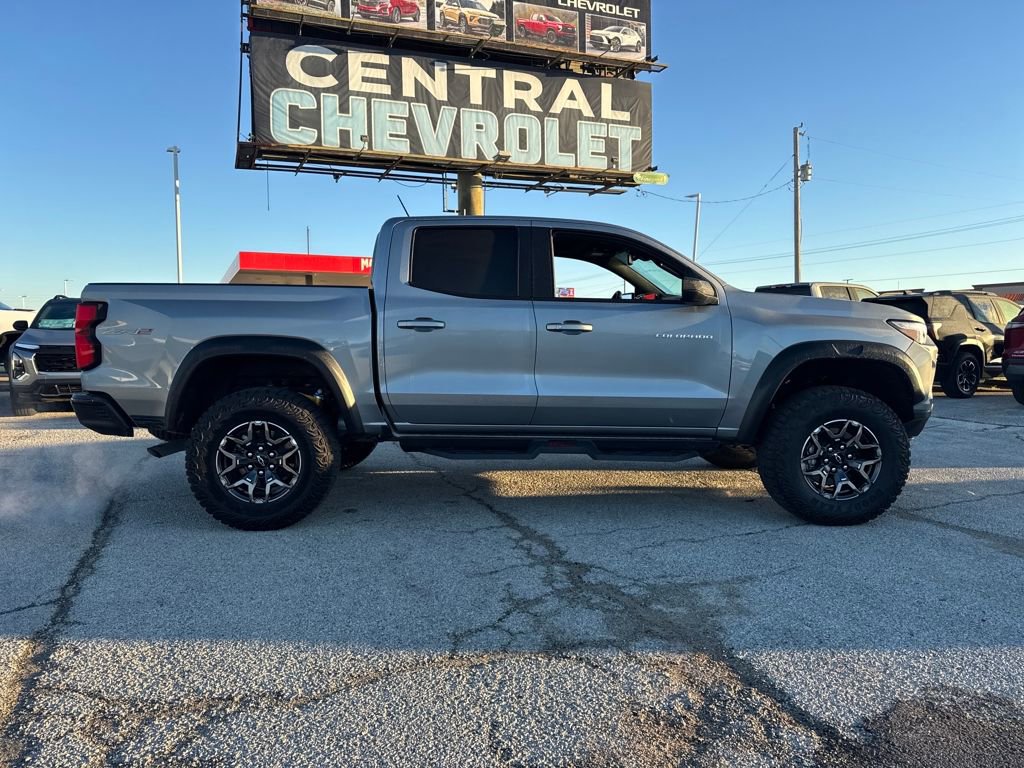 Used 2026 Chevrolet Colorado ZR2 image 6