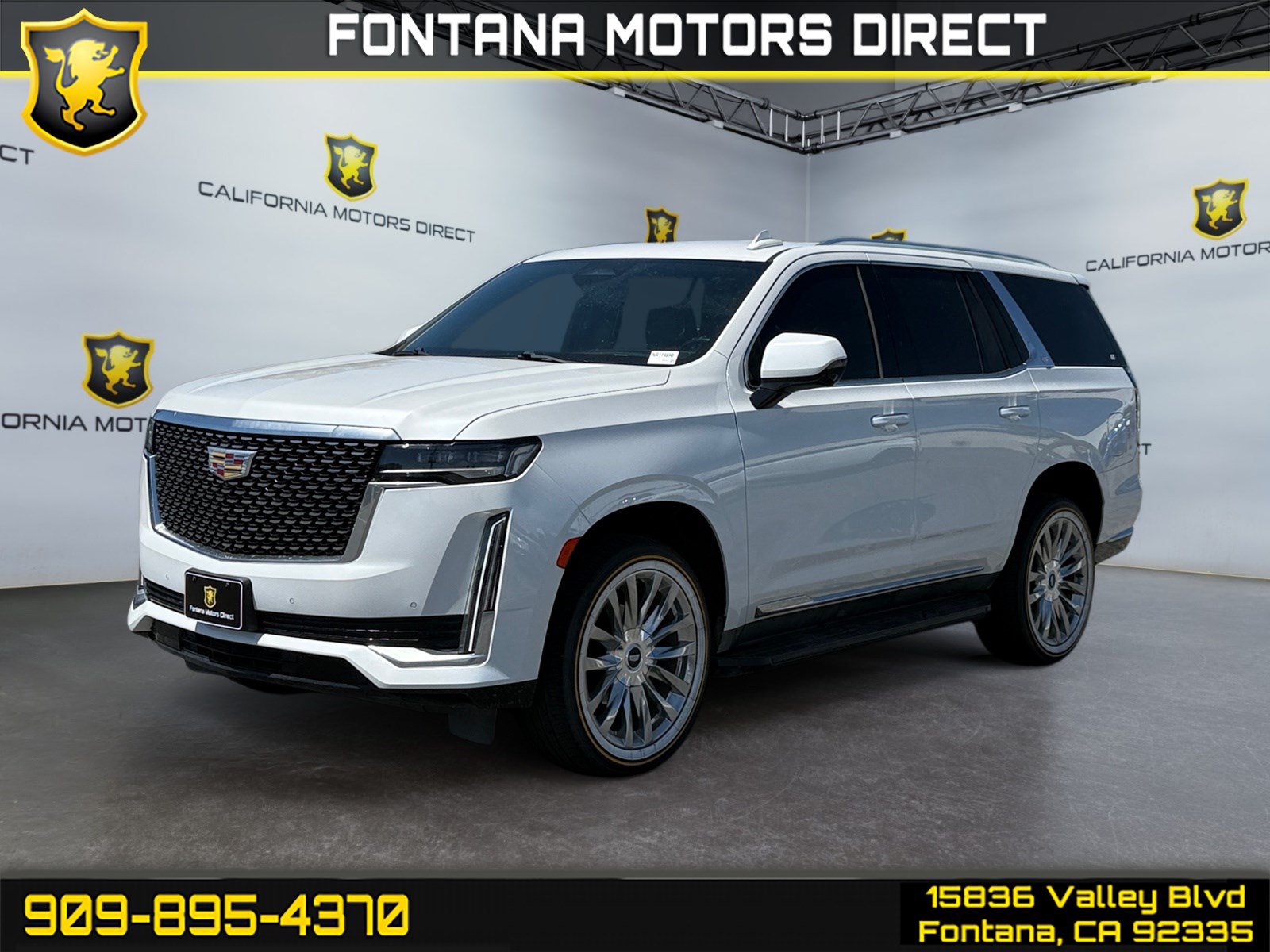 Used 2022 Cadillac Escalade Luxury RWD image 1
