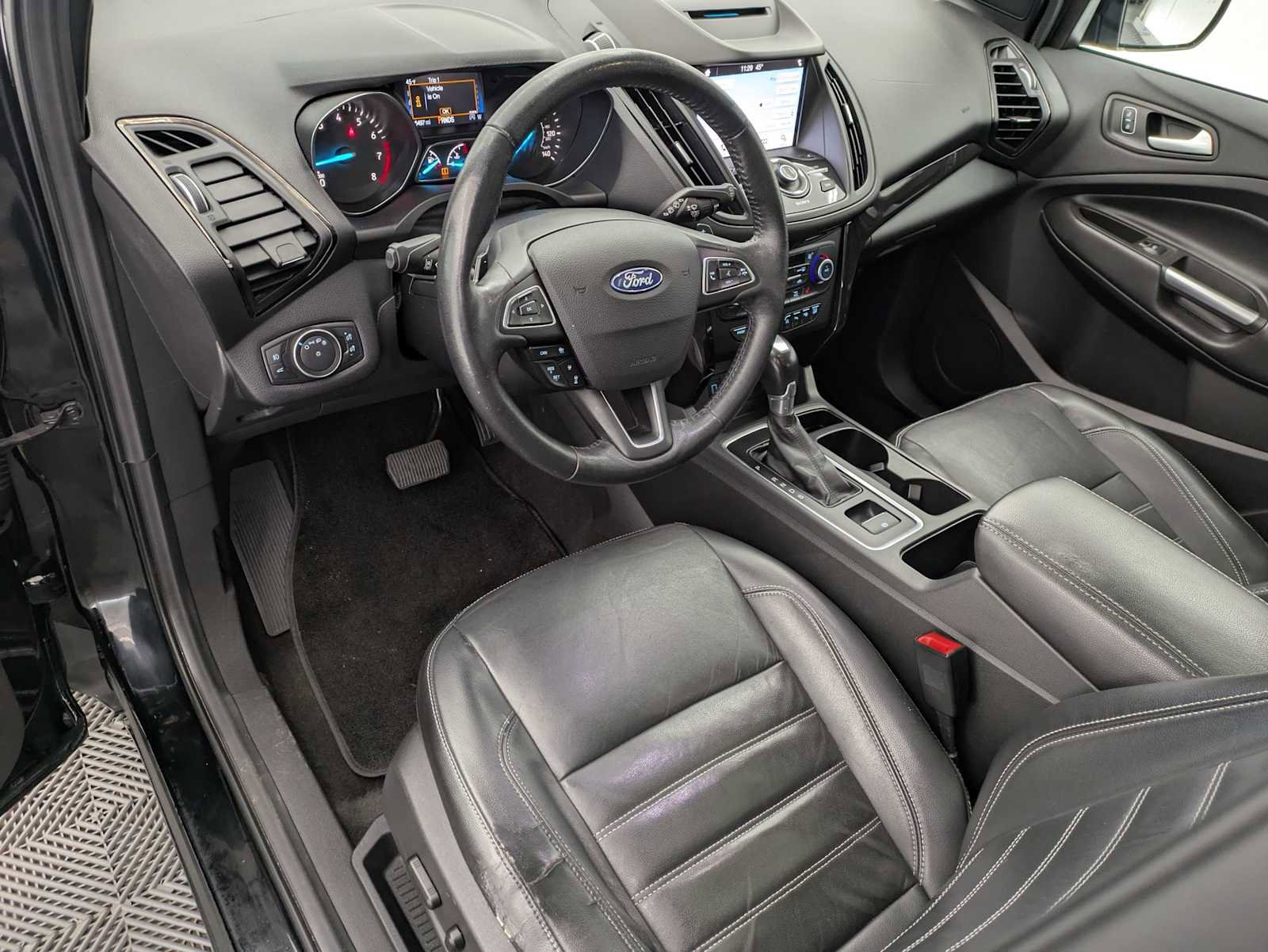 Used 2018 Ford Escape Titanium w/ Ford Safe & Smart Package image 2