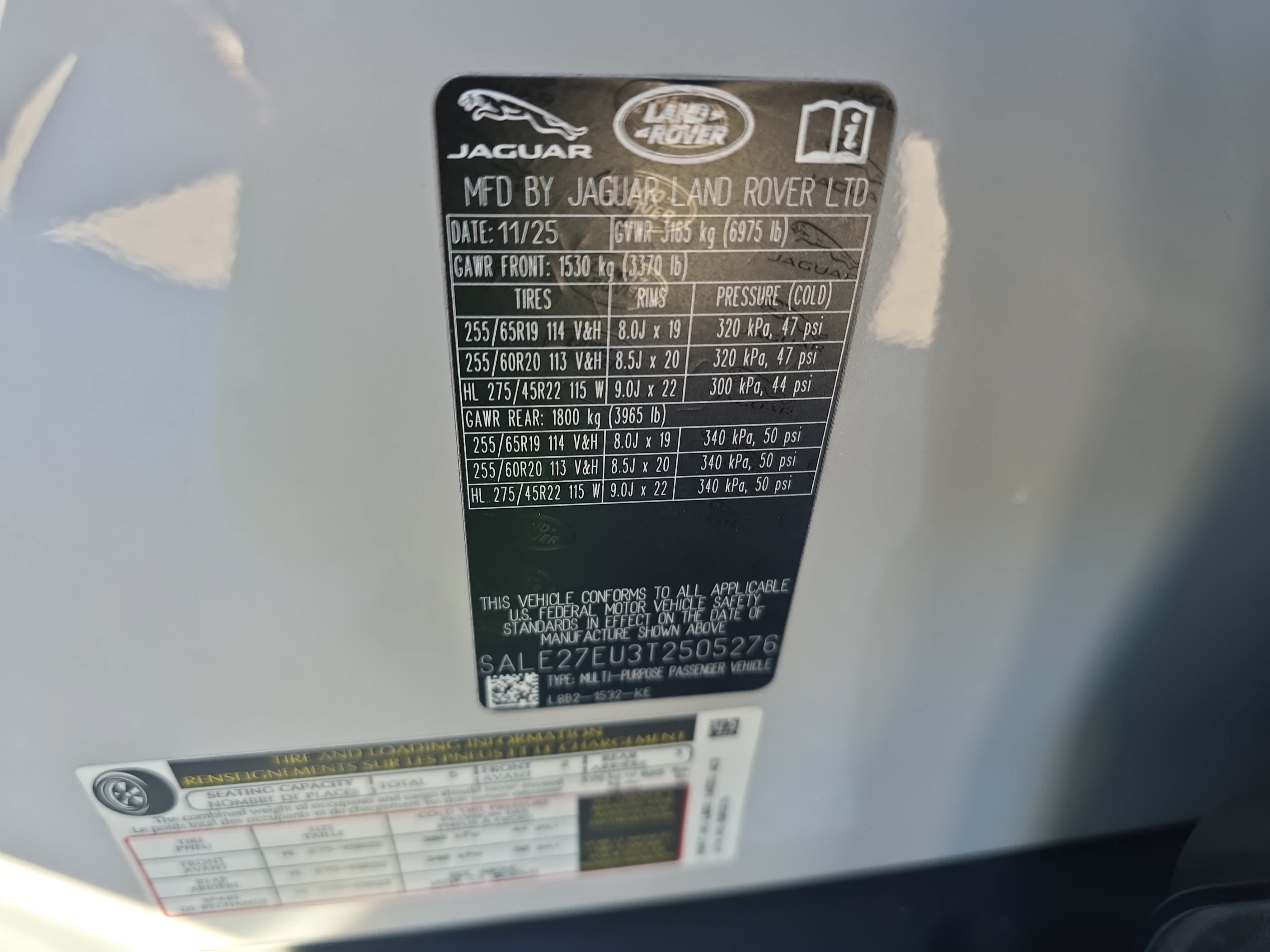 Certified 2026 Land Rover Defender 110 X-Dynamic SE AWD/4WD image 35