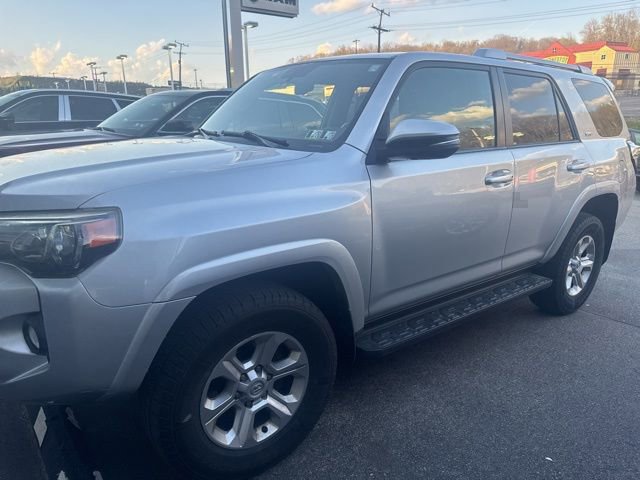 Used 2015 Toyota 4Runner SR5 Premium AWD/4WD image 3