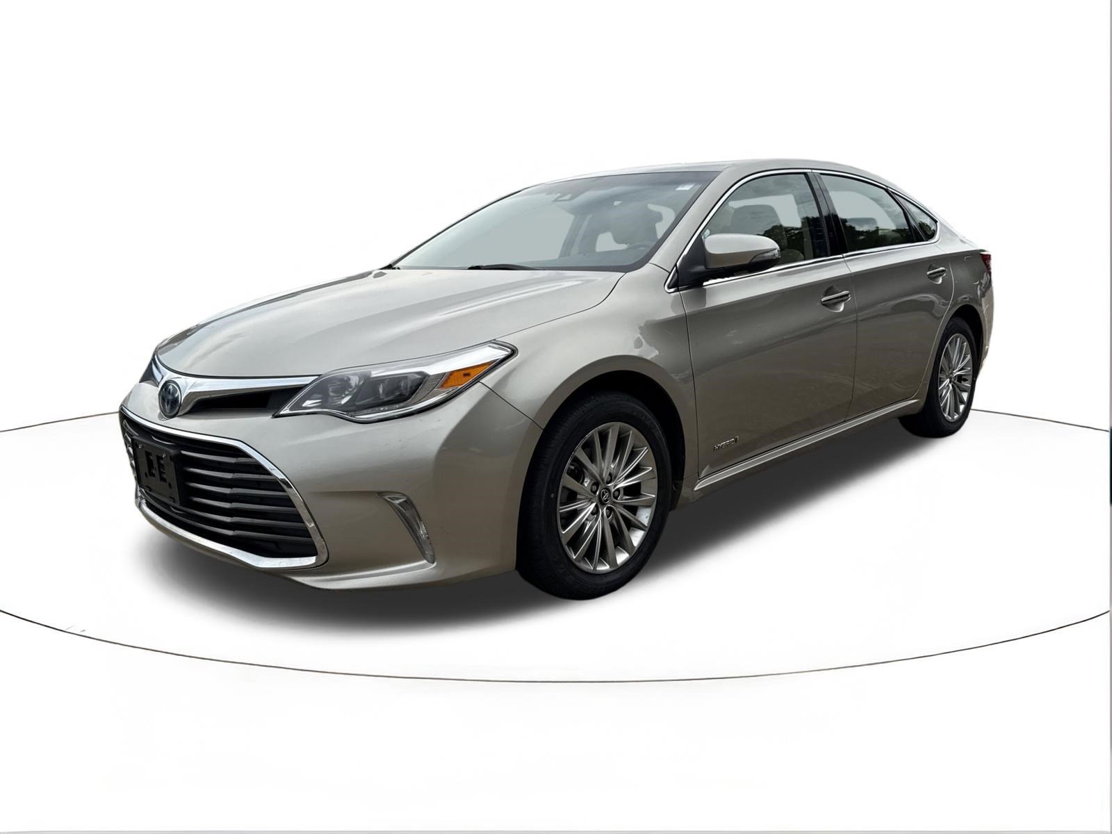 Used 2018 Toyota Avalon Limited w/ All Weather Liner Package FWD image 7