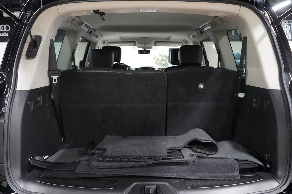 Used 2020 Nissan Armada Platinum RWD image 18