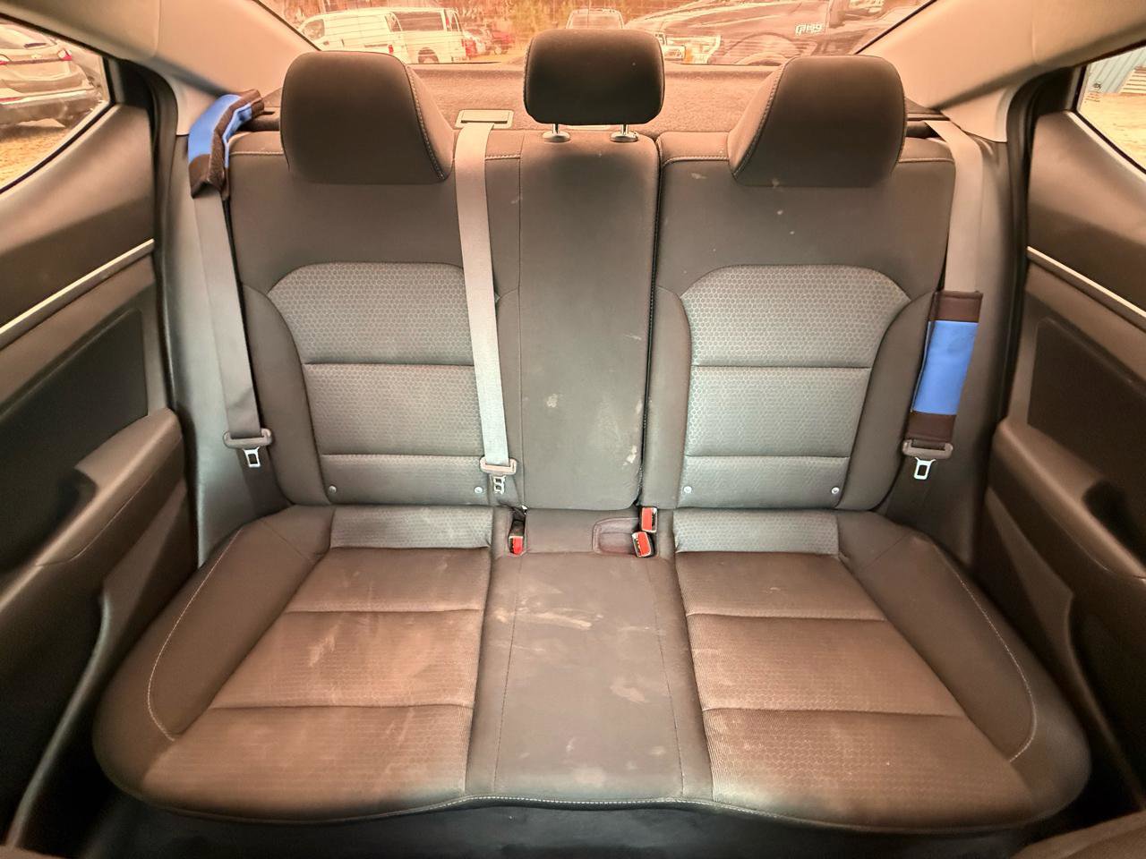 Used 2017 Hyundai Elantra Value Edition w/ Cargo Package image 29