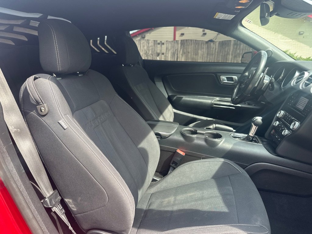 Used 2019 Ford Mustang GT w/ Ford Safe & Smart Package RWD image 9