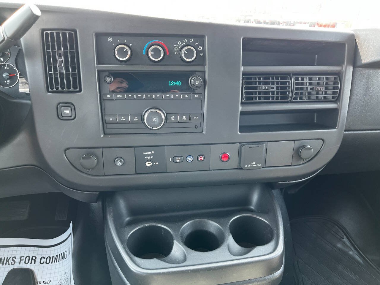 Used 2015 Chevrolet Express 2500 RWD image 12