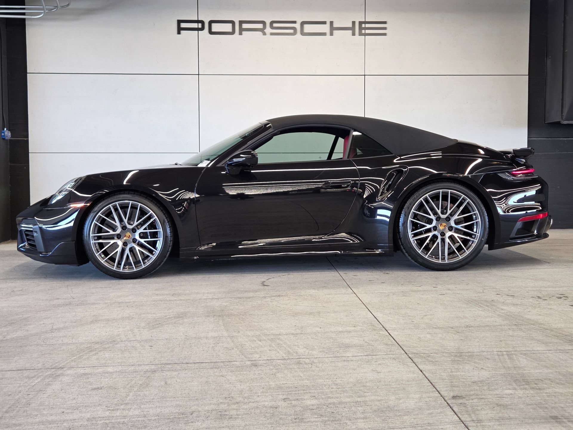 Certified 2021 Porsche 911 Turbo S AWD/4WD image 2