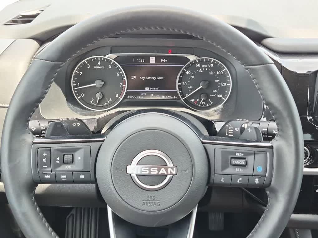 Used 2023 Nissan Pathfinder SL w/ Lighting Package (N92) AWD/4WD image 18