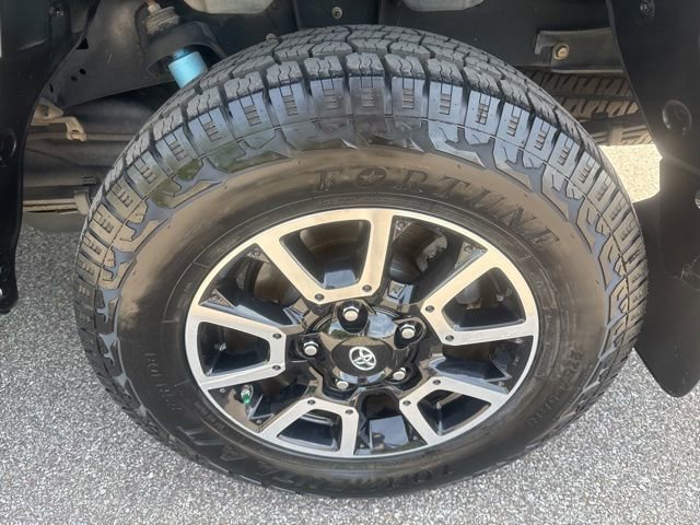 Used 2017 Toyota Tundra SR5 w/ TRD Off Road Package AWD/4WD image 11