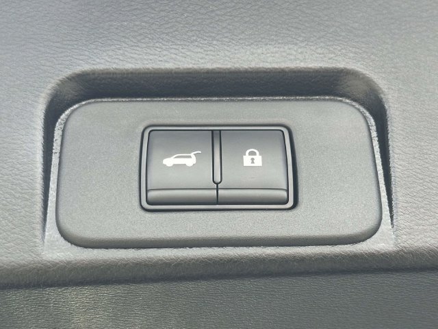 Used 2023 Nissan Rogue SL w/ SL Premium Package AWD/4WD image 14