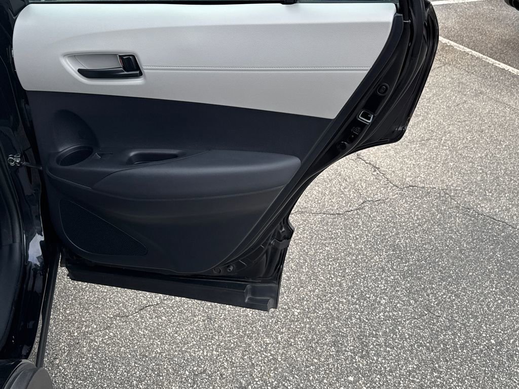 Certified 2024 Toyota Corolla Cross L image 16