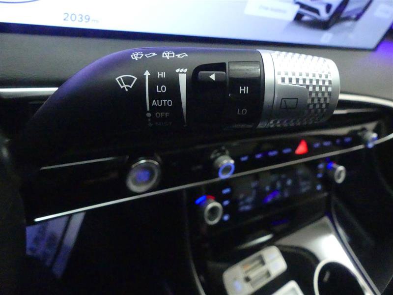 Used 2026 Genesis GV70 2.5T AWD/4WD image 22
