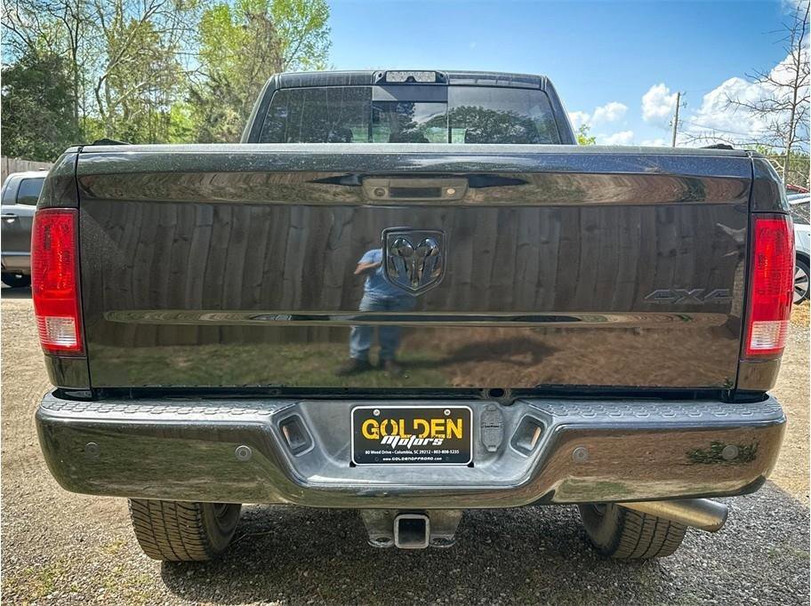 Used 2017 RAM 2500 Lone Star w/ Black Appearance Group AWD/4WD image 9