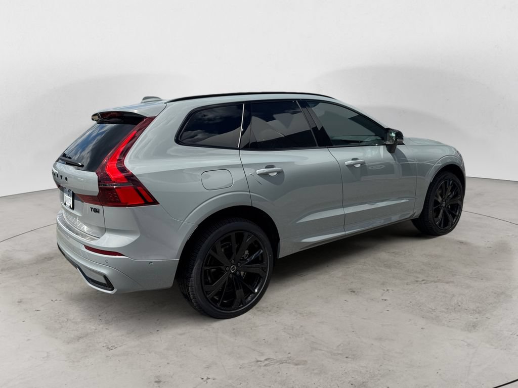 New 2026 Volvo XC60 T8 Ultra w/ Protection Package Premier AWD/4WD image 7