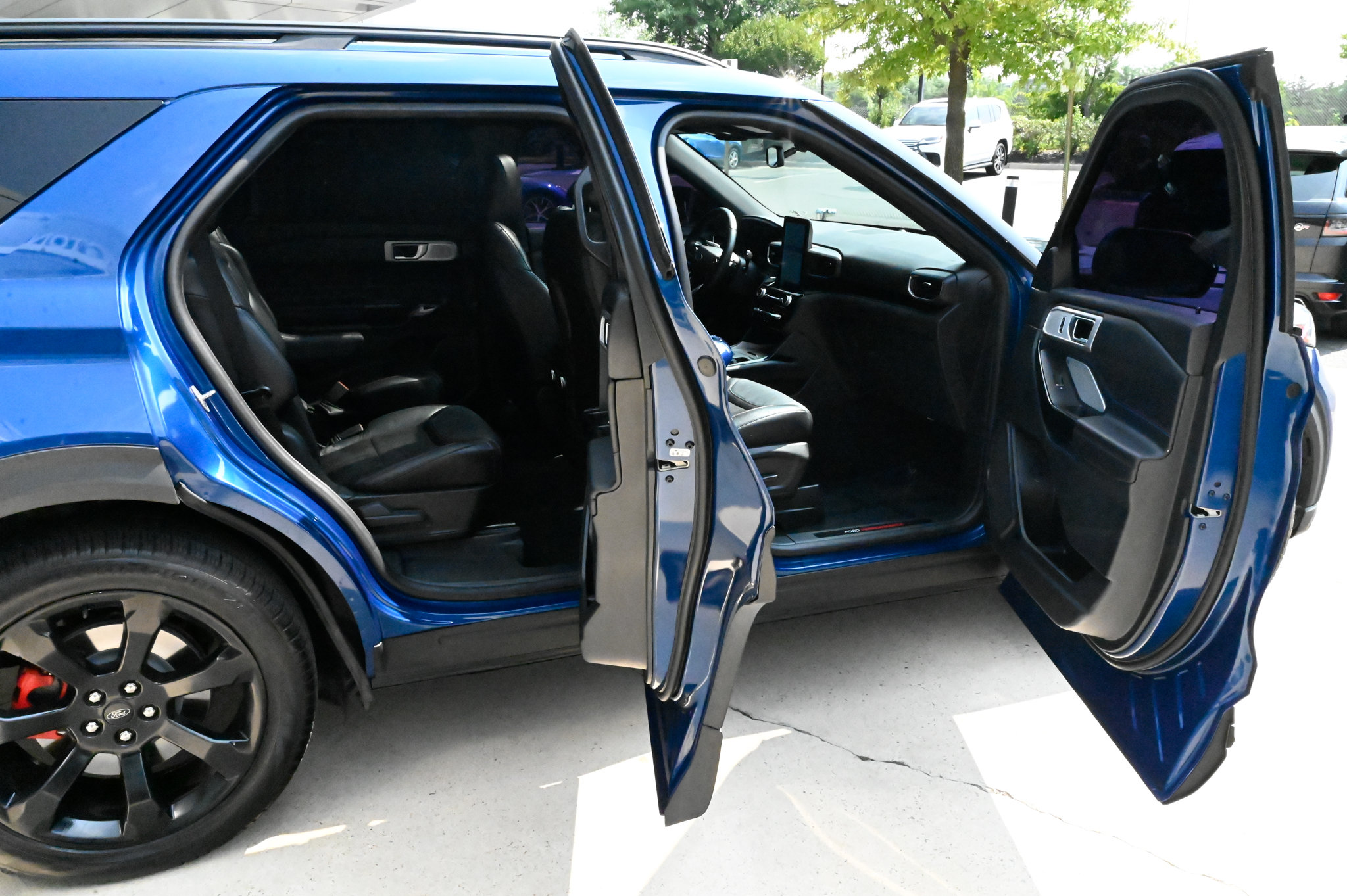Used 2023 Ford Explorer ST w/ Equipment Group 401A AWD/4WD image 58