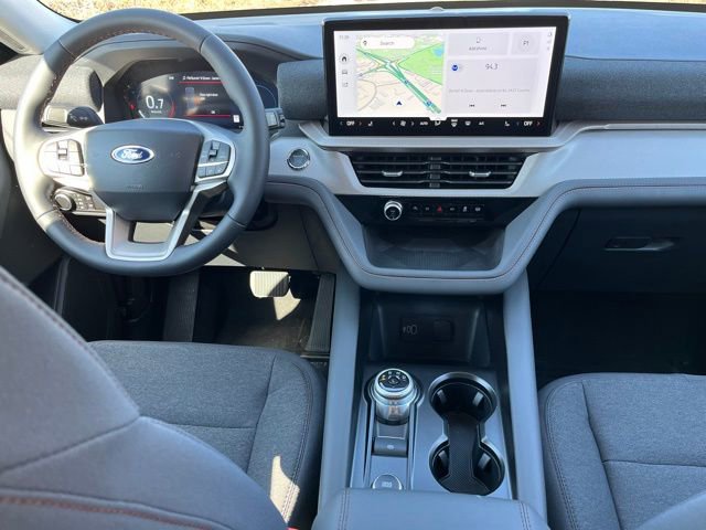 Used 2025 Ford Explorer Active image 23
