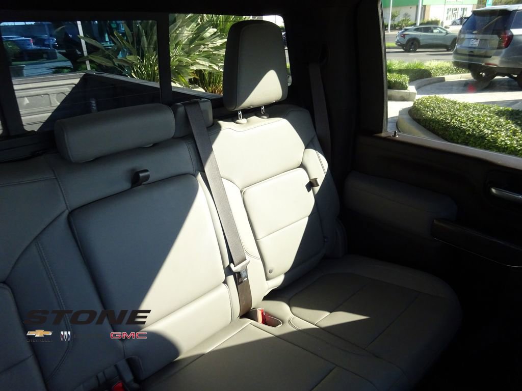 Used 2020 Chevrolet Silverado 3500 LTZ w/ LTZ Premium Package image 18