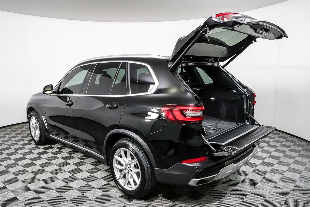 Used 2023 BMW X5 xDrive40i w/ Premium Package AWD/4WD image 33