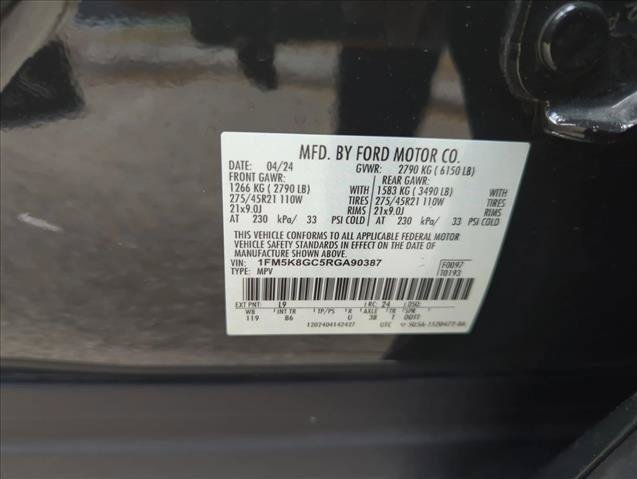 Used 2024 Ford Explorer ST w/ Equipment Group 401A AWD/4WD image 30