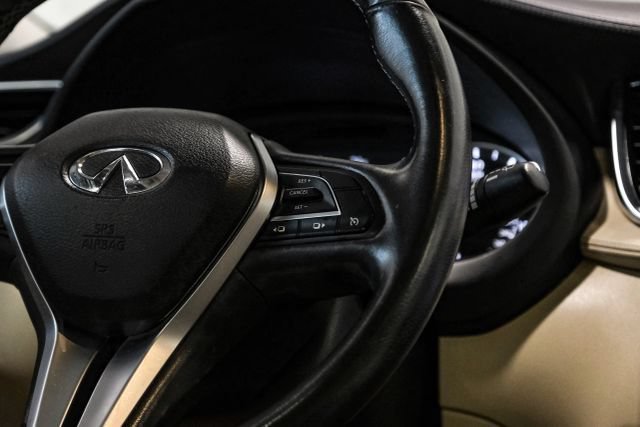 Used 2020 INFINITI QX50 Luxe w/ Navigation Package FWD image 23