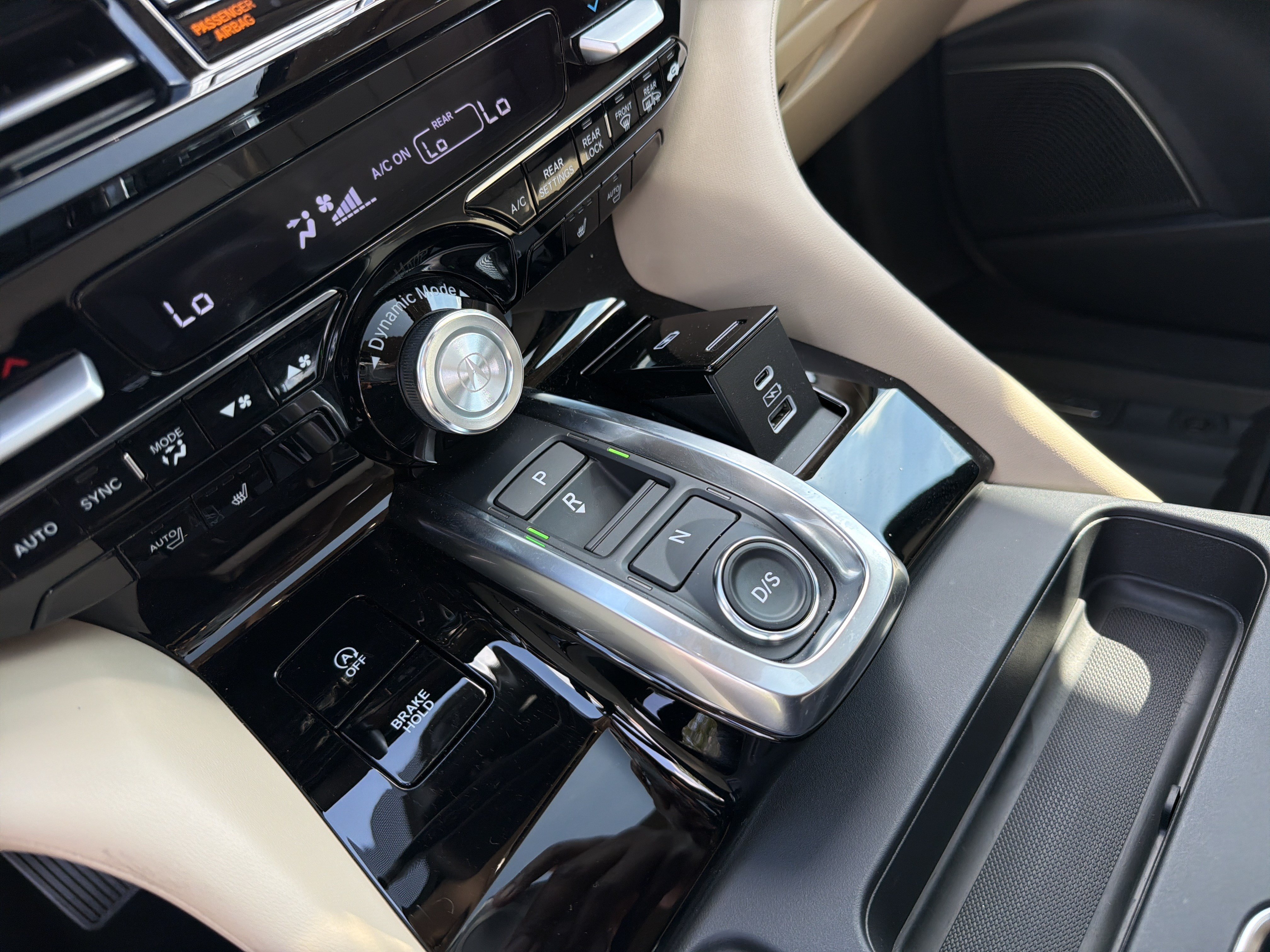Certified 2026 Acura MDX SH-AWD w/ Technology Package image 26