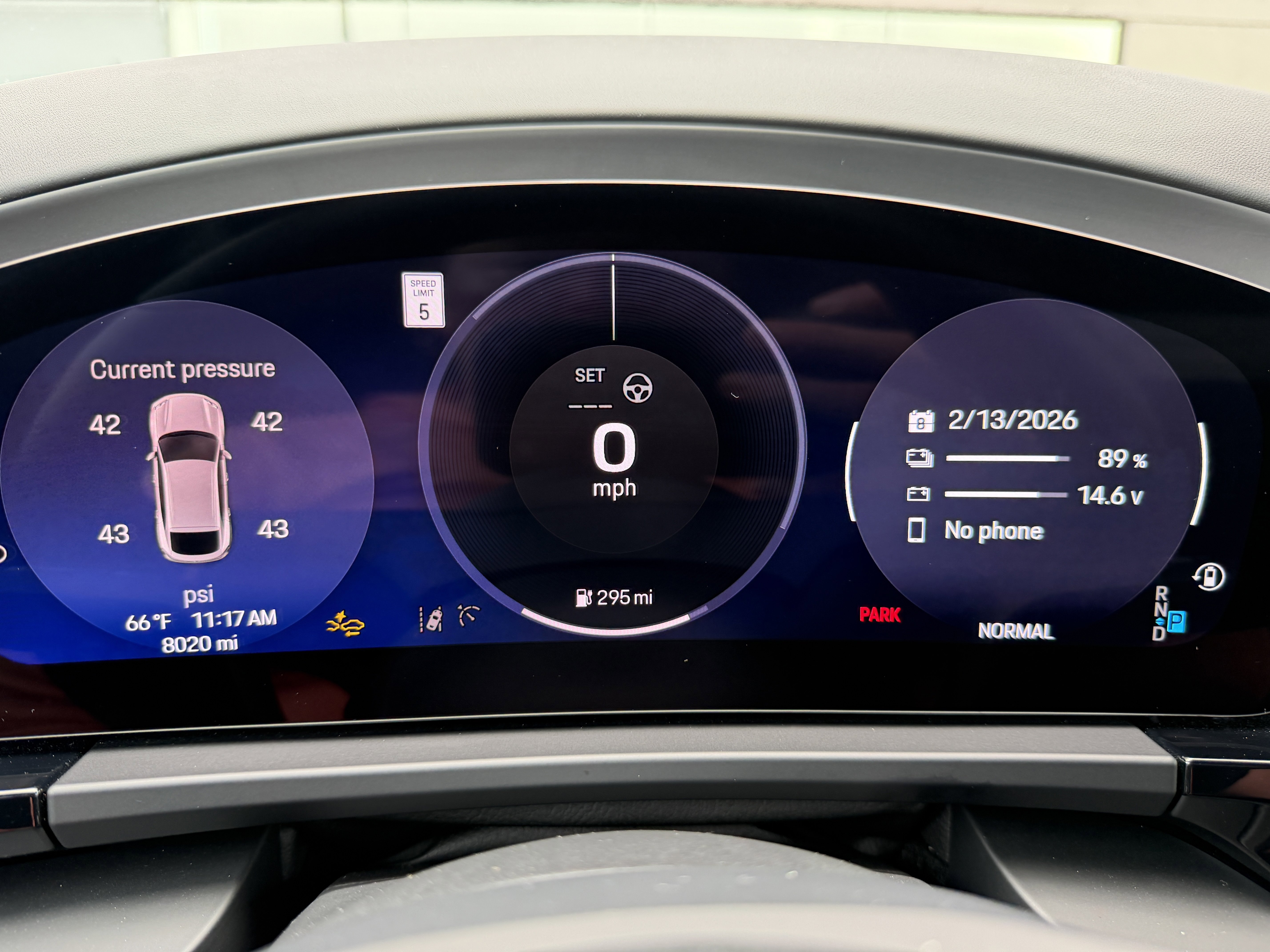 Used 2024 Porsche Macan 4 Electric image 38