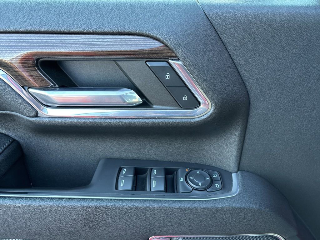 Used 2024 Chevrolet Silverado 2500 LT image 15